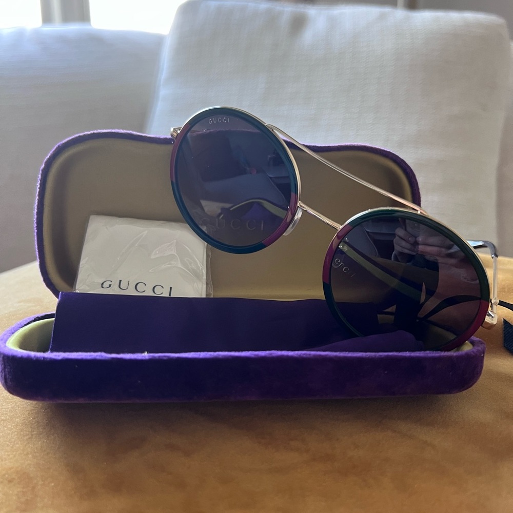 GUCCI GG0061S Sunglasses - Picture 3 of 7